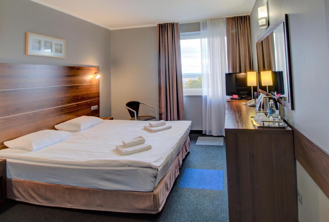 Hotel Tychy Exteriör bild