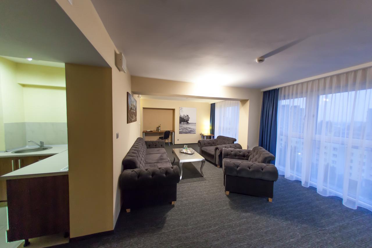 Hotel Tychy Exteriör bild